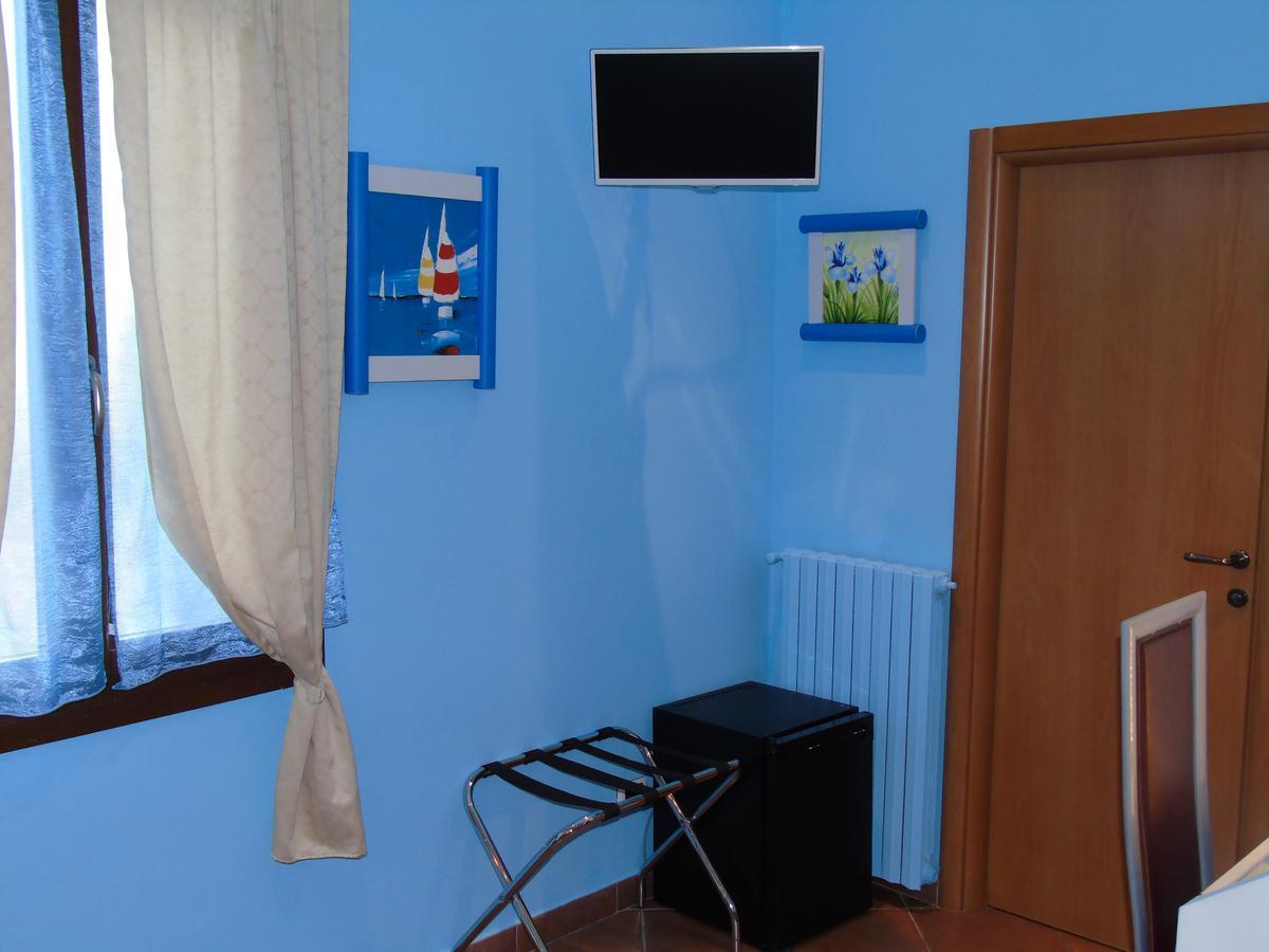 Hotel Rainbow Taggia Exterior foto